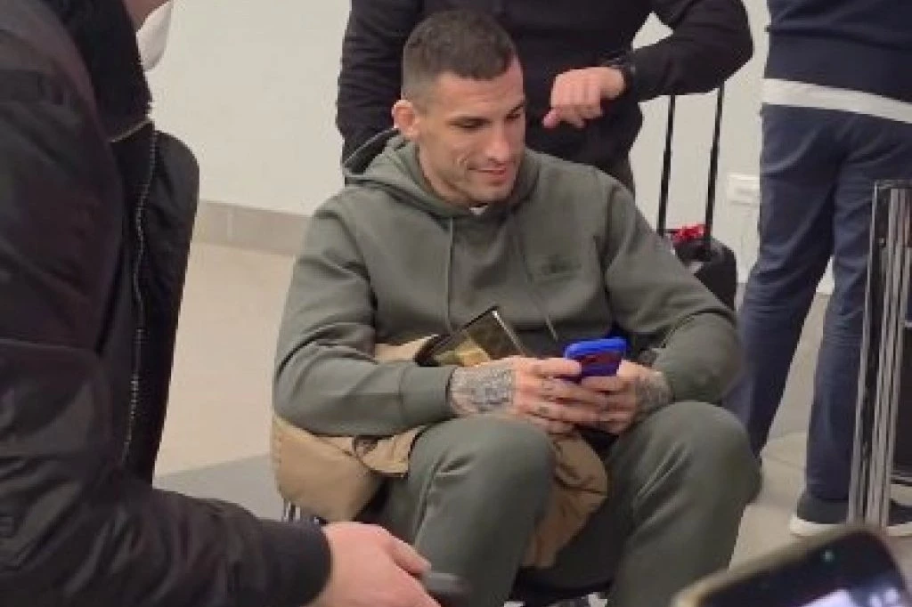 SPORTISSIMO DOČEKAO DŽOKERA: Aleksandar Ilić u kolicima stigao iz Minhena (VIDEO)