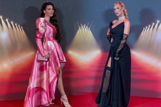 MODNI OKRŠAJ NA CRVENM TEPIHU! Kaja Ostojić i Ivana Nikolić u brutalnom izdanju - KOJU BISTE IZABRALI? (VIDEO, GALERIJA)