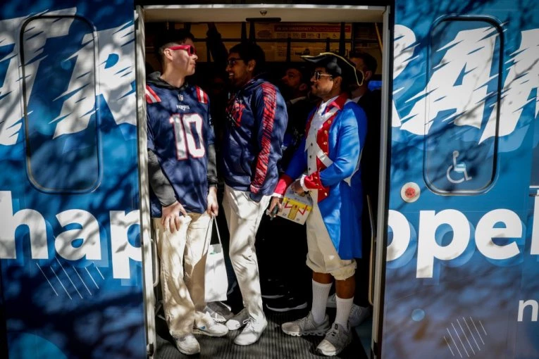 UŽIVO SUPERBOL: Najveći SPEKTAKL u Americi je počeo!