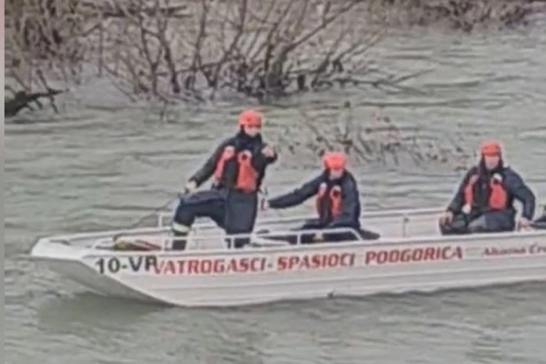 ČEŠLJA SE DNO MORAČE! Nastavlja se potraga za nestalima - SUMNJA SE DA JE ŽENA SLETELA AUTOMOBILOM! (VIDEO)