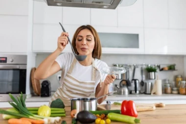 Nadutost i zatvor nestaju kao rukom odneseni: Lekari tvrde da je ovo NAJZDRAVIJI RUČAK za vaša creva