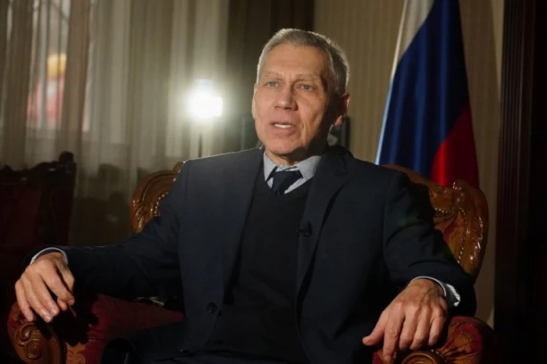 TAKVI RAZGOVORI SU TEŠKI! Oglasio se ambasador Rusije Bocan-Harčenko: Razgovori MOL i Gaspromnjefta o NIS su u toku!
