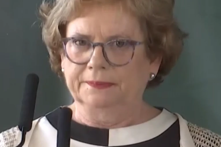 POLITIČKI POTRES U PORTUGALU! Ministarka podnela OSTAVKU zbog HAOSA posle RAZORNE oluje!