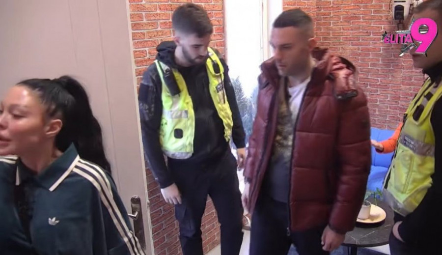 BOGINJU ODVODE U BOLNICU?! Pušten snimak NAJNOVIJEG NAPADA Maje Marinković, poznato ŠTA ĆE SE DESITI sa starletom!