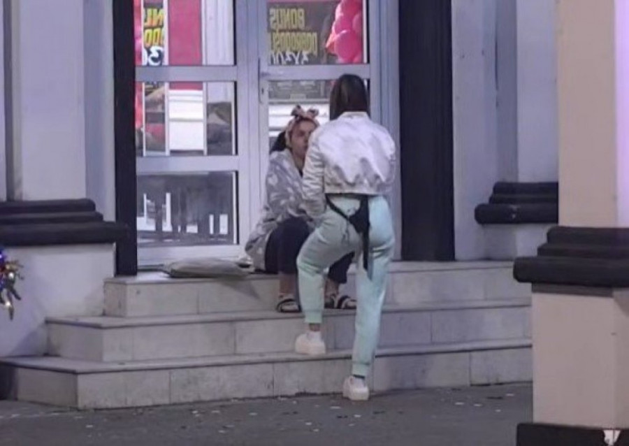 KO JE UKRAO LIČNE STVARI MAJE MARINKOVIĆ? Starleta doživela pomračenje uma, U SVE UMEŠANA ANITA I OVA BLISKA OSOBA!