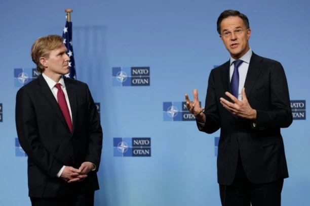 DANAS SASTANAK NATO U BRISELU: Rute upozorava na rusku i kinesku pretnju – "Arktik mora da se brani!"