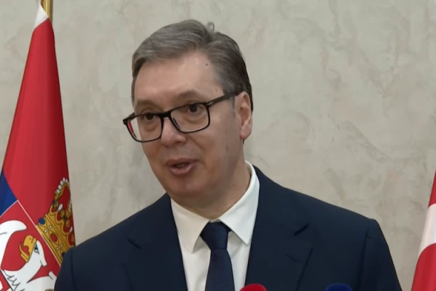 VAŽAN SUSRET! Predsednik Vučić se sastao saDžaredon  Koenom u Minhenu!