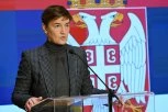 BRNABIĆEVA POSLALA MOĆNU PORUKU NA DAN DRŽAVNOSTI: Da zajedno gradimo sigurnu budućnost Srbije!