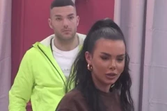 NAJBRUTALNIJE IŽIVLJAVANJE ANĐELA RANKOVIĆA NAD ANITOM: Polivao je BEBI-ULJEM, a onda joj postavio OVAJ uslov u krevetu! (FOTO)