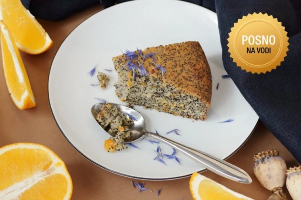 SOČAN MANASTIRSKI KOLAČ SA MAKOM I ORASIMA: Recept monahinje Atanasije koji dane posta na vodi čini ukusnijim