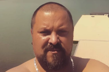 OVO JE PEVAČ ČIJI JE SIN NASTRADAO U SARAJEVU: Imao je samo jednu želju vezanu za Crvenu zvezdu!