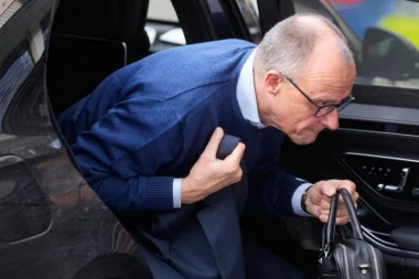 SROZAO SE NA NAJNIŽE GRANE: Tragično niska podrška Fridrihu Mercu od Nemaca!