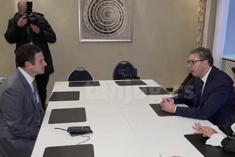 VAŽAN SUSRET! Predsednik Vučić se sastao sa Džaredon  Koenom u Minhenu! (FOTO, VIDEO)