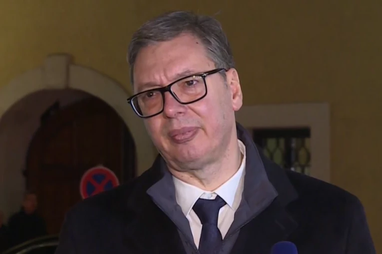 "NAJVEĆA PRETNJA SRBIJI JE VOJNI SAVEZ PRIŠTINE, HRVATSKE I TIRANE!" Vučić iz Minhena: SVI SE PRAVE BLESAVI, ALI NAŠA ZEMLJA ĆE BITI DRAMATIČNO SNAŽNIJA!