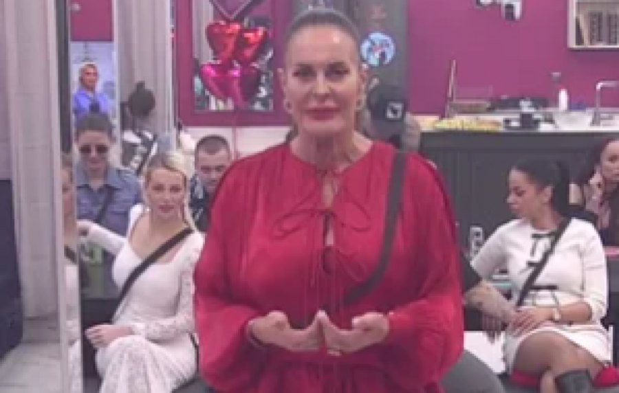 ANELI AHMIĆ SE ODUZIMA DETE - Uživo u programu joj SAOPŠTENA informacija, voditelj morao HITNO da prekine program!