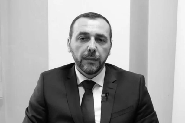 UŽAS U BANJALUCI! Telo poznatog funkcionera pronađeno u stanu!