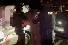 UHAPŠEN BLOKADER IZ MLADENOVCA! U Orašcu pozivao na RUŠENJE VUČIĆA i nasilnu promenu vlasti: Dosije mu je JEZIV, osuđivan čak 21 PUT! (FOTO, VIDEO)