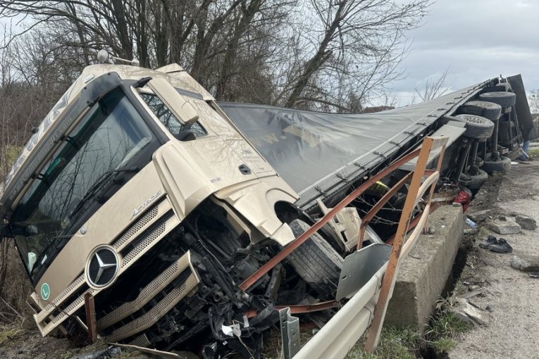 Saobraćajna nesreća kod Čačka