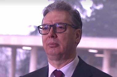 "KARAĐORĐE I USTANICI NISU ŽELELI SAMO VOJNIČKU POBEDU!" Odjeknula snažna poruka Vučića usled divljanja blokadera u Novom Sadu - MORAMO DA SAČUVAMO MIR (VIDEO)