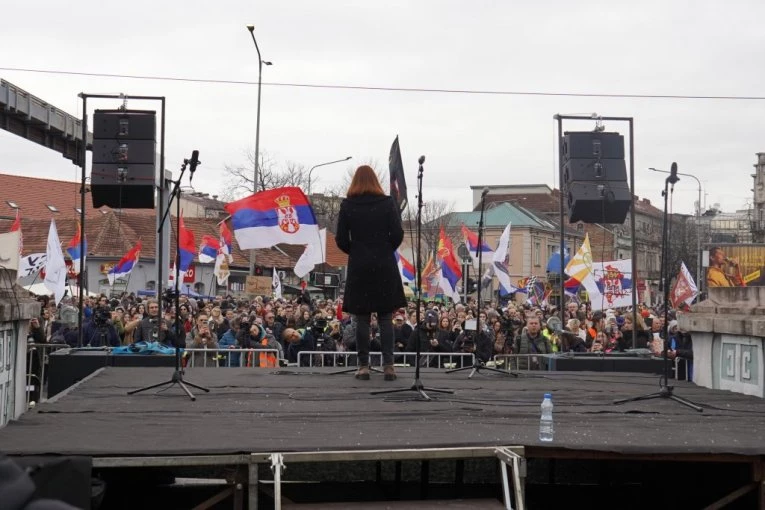 PLENUMAŠI PRIZNALI: Više nas niko od profesora ne podržava, pukli smo potpuno! (VIDEO)