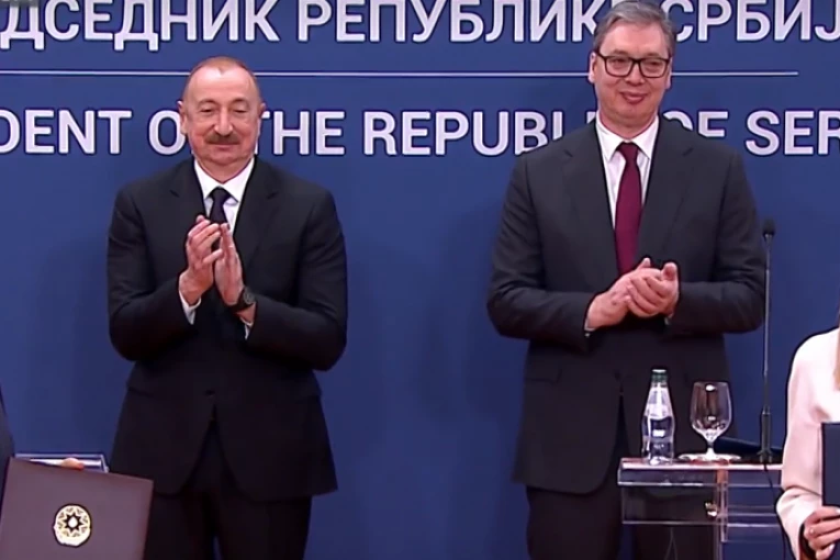 VUČIĆ I ALIJEV U PALATI SRBIJA! Sledi razmena potpisanih bilateralnih sporazuma Srbije i Azerbejdžana! (VIDEO)