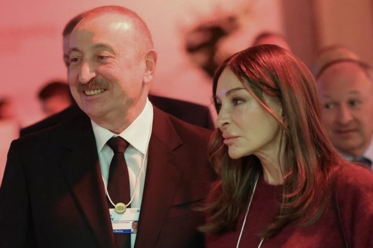 OD MEDICINE DO VRHA DRŽAVE! Mihriban Alijeva, fatalna prva dama Azerbejdžana u poseti Beogradu! Svi se pitaju čime je osvojila moćnog lidera! (FOTO)