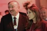 OD MEDICINE DO VRHA DRŽAVE! Mihriban Alijeva, fatalna prva dama Azerbejdžana u poseti Beogradu! Svi se pitaju čime je osvojila moćnog lidera! (FOTO)