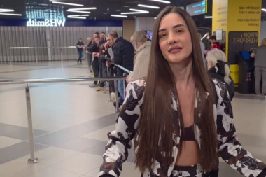 SVI JOJ ZNAMO OCA, A OVO JE MAJKA ANĐELE ĐURIČIĆ: Milioni prvu put videli atraktivnu plavušu - od nje je nasledila LEPOTU!