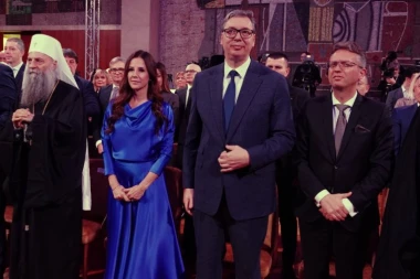 "SRPSKI NAROD NA SRETENJE SREO JE SVOJU SUDBINU!" Predsednik Vučić: Svi mi znamo da Srbin za slobodu živi ili umire! (FOTO,VIDEO)