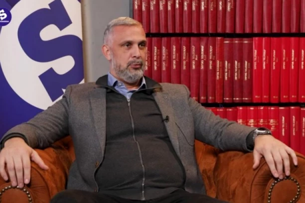 SUNTURLIĆ ZA SPORTISSIMO: ZAR NIJE POENTA DA KUP OSVOJI NEKO TREĆI?! Zvezda i Partizan moraće da dokažu da su najbolji (VIDEO)