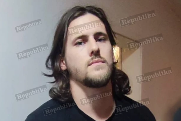 EKSKLUZIVNA FOTOGRAFIJA MARKA DANIČIĆA PRILIKOM HAPŠENJA! Evo kako danas izgleda osumnjičeni za ubistvo MMA borca! (FOTO)