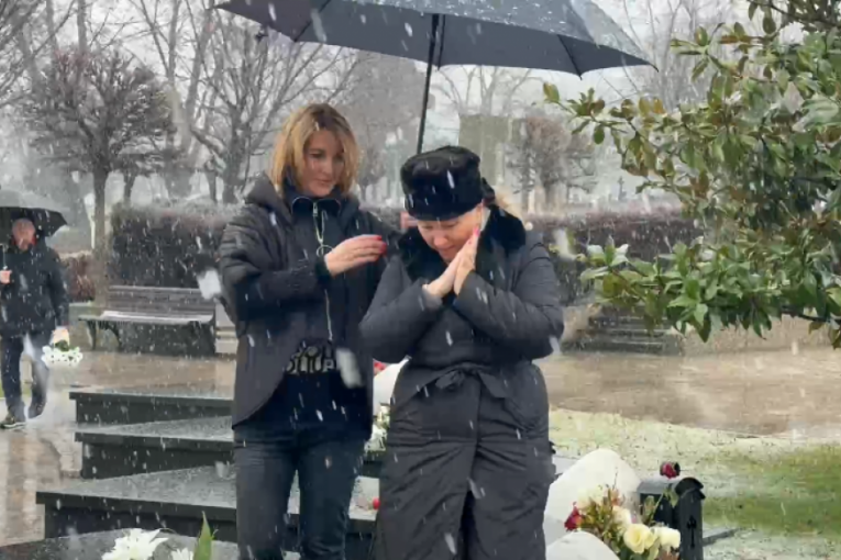 Goca Šaulić na pomenu Šabanu Šauliću