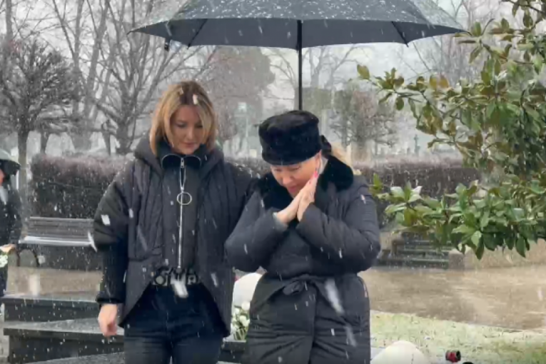 Goca Šaulić na pomenu Šabanu Šauliću