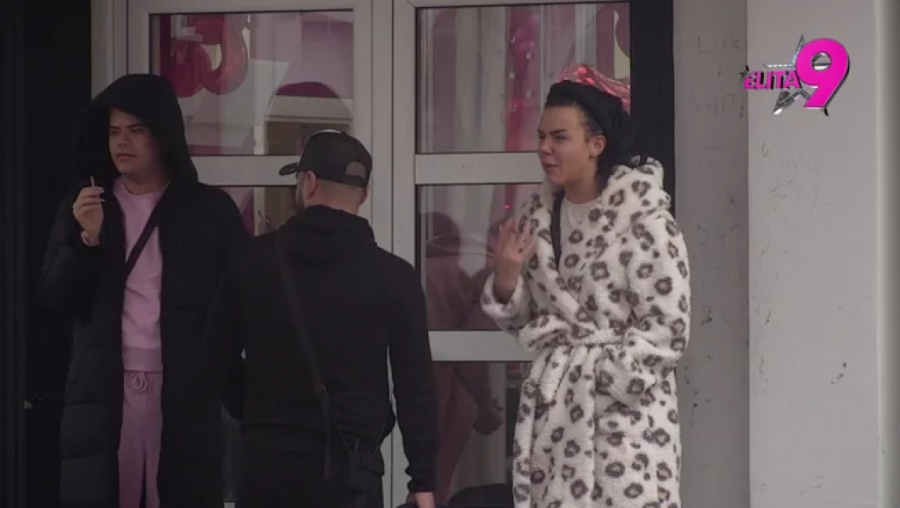 NERVNI SLOM ANITE STANOJLOVIĆ UŽIVO NA PINKU: Zabijen joj nož u leđa - ovo će skupo naplatiti! (VIDEO)