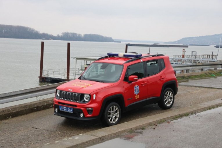 Mesto gde je automobil sleteo u reku