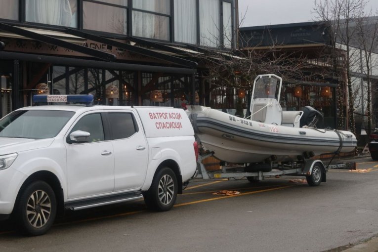 Mesto gde je automobil sleteo u reku