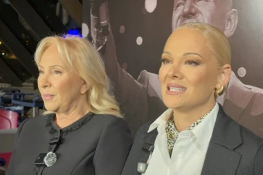 OTKRILE ŠTA SE DEŠAVA SA ZORICOM BRUNCLIK I SNEŽANOM ĐURIŠIĆ! Goca i Ilda Šaulić na koncertu u znak sećanja na Šabana! (VIDEO)