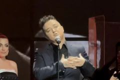 MUK U VELELEPNOJ DVORANI! Marija Šerifović SE UHVATILA ZA SRCE - emocije je savladale na sceni! (VIDEO)