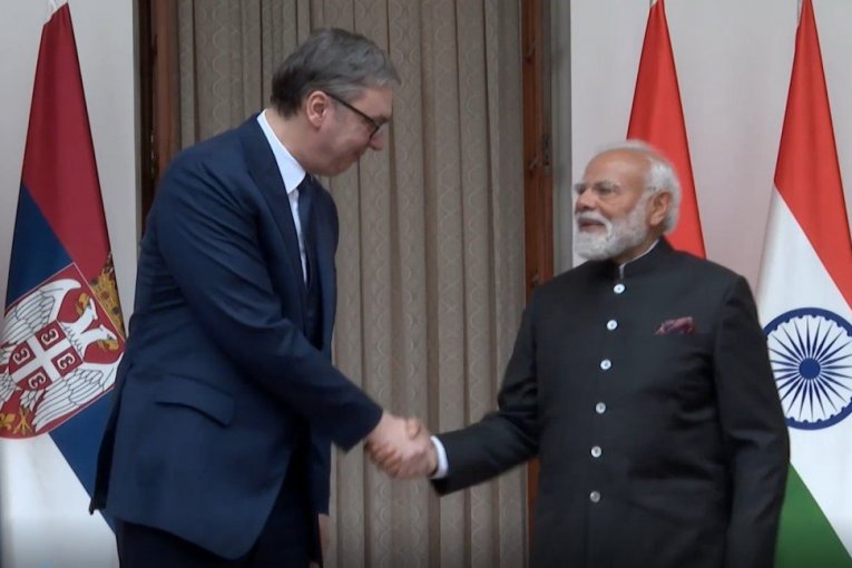 PREMIJER INDIJE PONOVO NAHVALIO PREDSEDNIKA SRBIJE! Modi izneo jasan stav: Odličan tekst Vučića u Indijan Expresu! (FOTO)