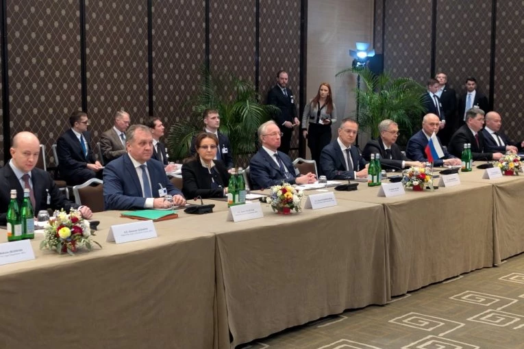 IRANCI IPAK NE ŽELE U RAT SA TRAMPOM? Pregovori mogući u petak ako Iran dostavi predlog! Imaju OVOLIKO VREMENA za to