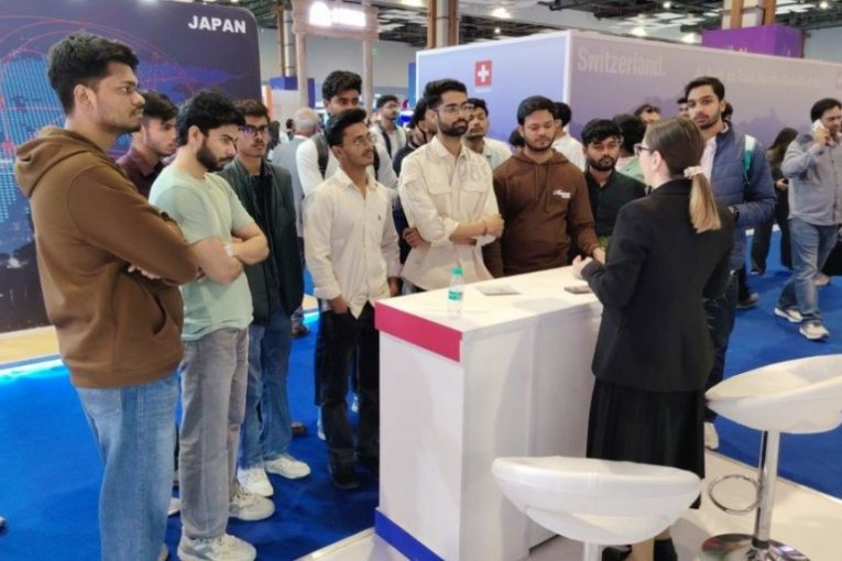 Srbija na Samitu o veštačkoj inteligenciji u Nju Delhiju