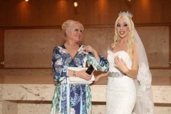 EVO KAKO ĆE SE ZVATI PRVO UNUČE LEE KIŠ! Buduća baka PRVI PUT progovorila o zetu VOJNOM PILOTU!