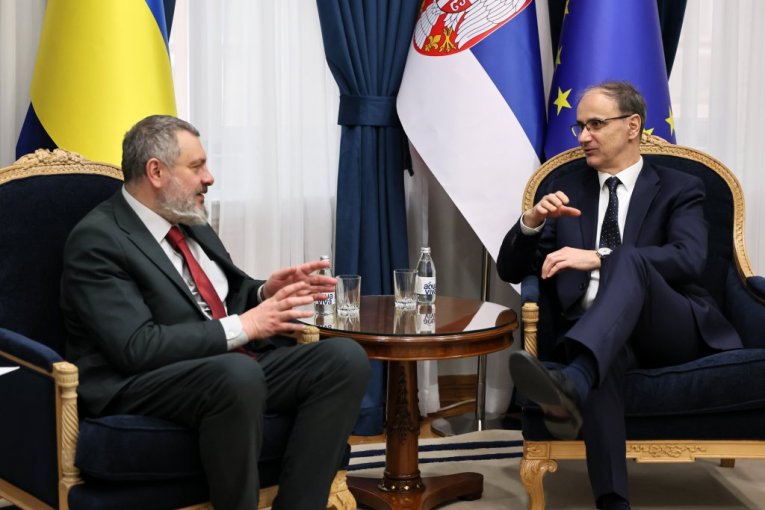 MACUT SA LITVINENKOM O OSNAŽIVANJU SARADNJE! Premijer se sastao sa novim ukrajinskim ambasadorom i razgovarao o zajedničkim interesima naših zemalja