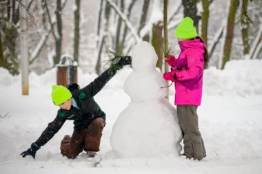 EVO KADA ĆEMO PRAVITI PRVOG SNEŠKA: U Beogradu prvi sneg već krajem novembra!