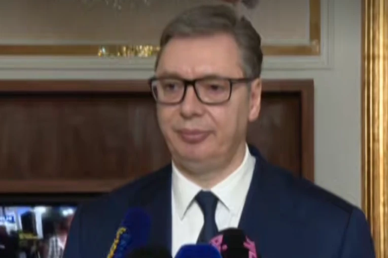 "SVAKI SRPSKI PRAZNIK I SVAKU SRPSKU INSTITUCIJU SU POKUŠALI DA URUŠE"! Vučić o nasilju blokadera u Novom Sadu - "KOME JE TO, SEM SRPSKIM NEPRIJATELJIMA, PADALO NA PAMET?" (FOTO, VIDEO)