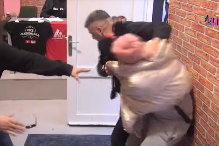 Tuča Uroša Stanića i Asmina Durdžića