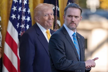 KAKVU NAM SUDBINU KUJE TRAMPOV ČOVEK IZ SENKE U TRGOVINSKOM RATU? Grirovih odluka se svi plaše, evo šta ga veže za SRBIJU!