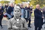 OVO JE BILA OMILJENA TAŠINA PESMA: Samo jedan hit sviran je dva puta u posmrtnoj povorci