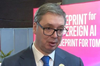 BIĆE DOBRIH VESTI! Vučić iz Nju Delhija obradovao celu Srbiju: Radovaće se i penzioneri i svi naši građani! (VIDEO)