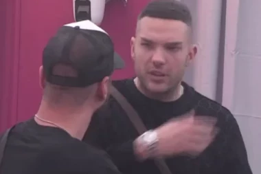 ISTINA O ANĐELU RANKOVIĆU I MUŠKARCIMA ISPLIVALA NA VIDELO: Otkriveno čime ga Anita UCENJIVALA, sve otkriveno o njegovom KREVETU!